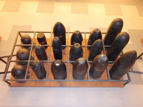 Basic Artillery War Heads.